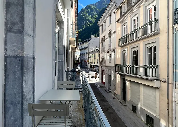 Апартаменты Au Coeur De Cauterets, T2 + Alcove. 4p.